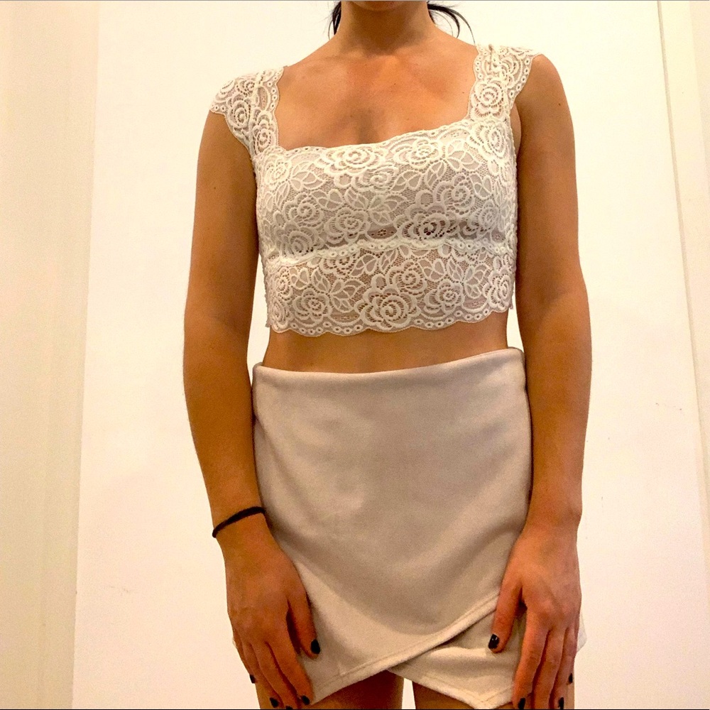 Off white lace sweetheart crop top